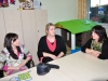 Verein »Viel Farbe im Grau« übergibt 200 Wichtelmonster an Greizer Kinderklinik