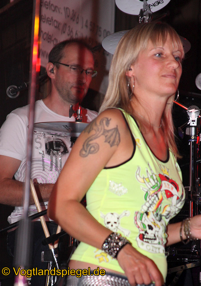 6. Dengler-Rock-Nacht in Reithalle mit einem Rockkonzert der Gruppe Anna and the rocks