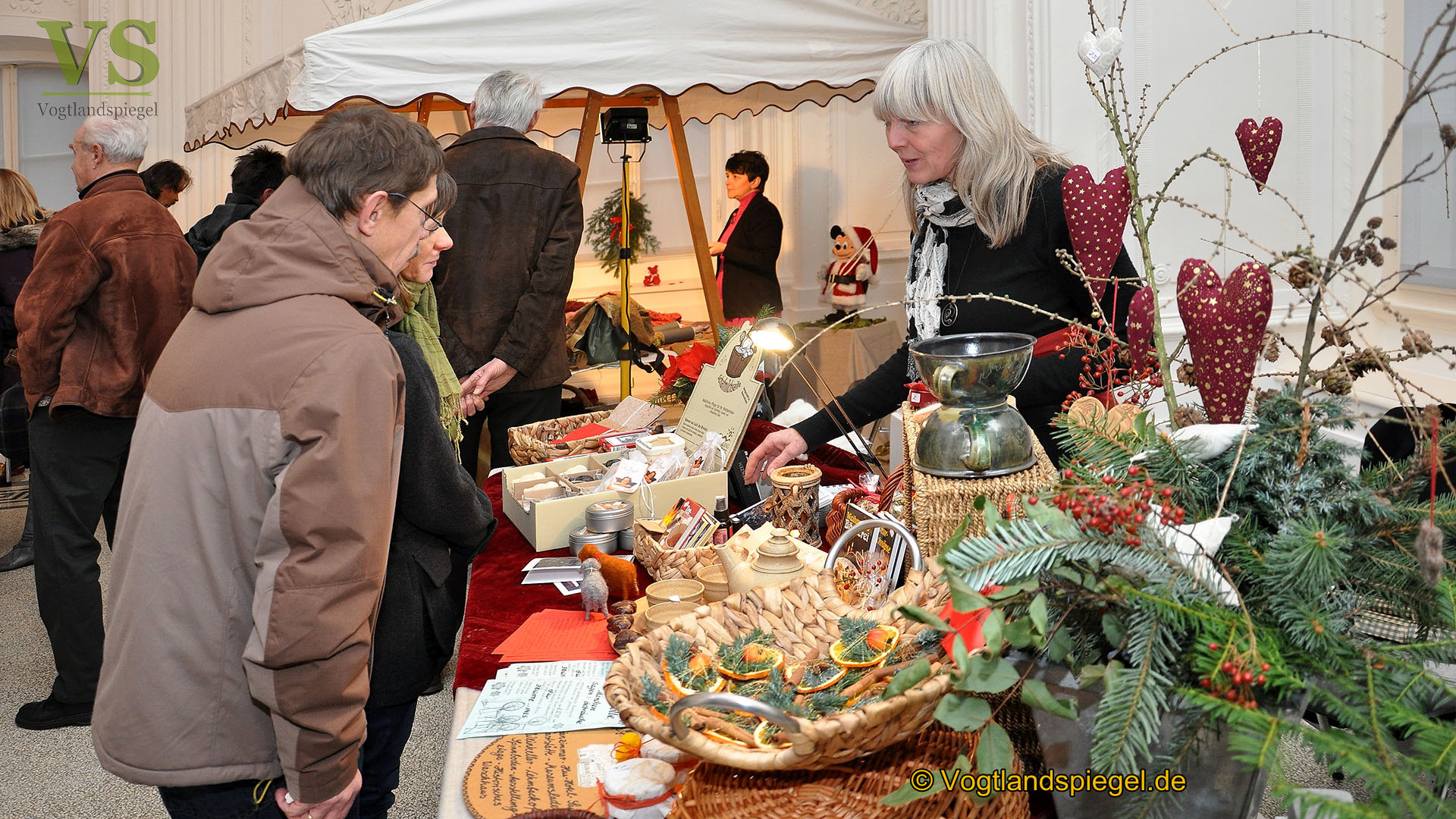 Kunst- und Genießermarkt »Winterzauber« im Sommerpalais Greiz zieht auch diesem Jahr Hunderte Gäste an.