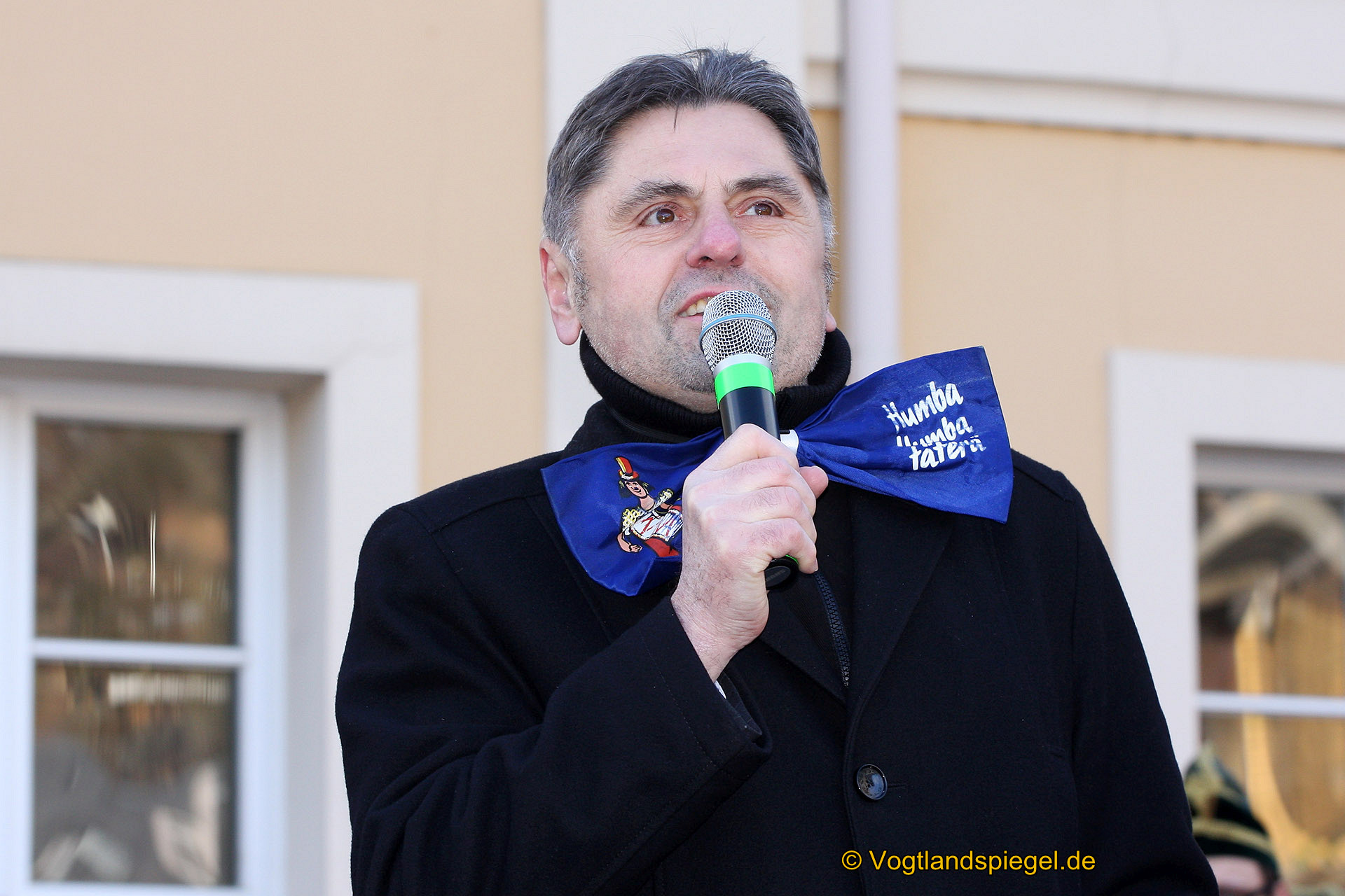 Achtzehn Vereine präsentieren sich beim 16. Rosenmontagsumzug durch Greiz