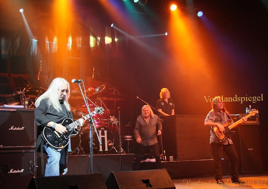 600 Fans der britischen Rockgruppe Uriah Heep erlebten in der Greizer Vogtlandhalle