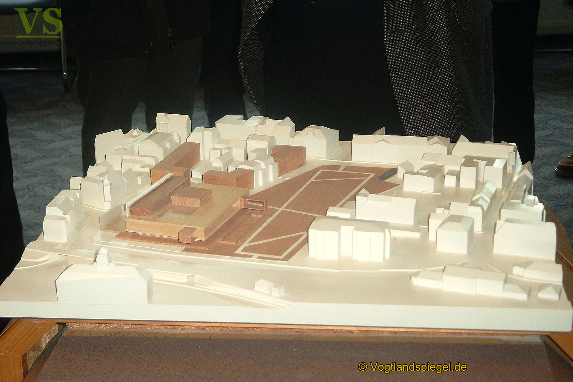 Präsentation der Modelle für den Bau der neuen Stadthalle Greiz