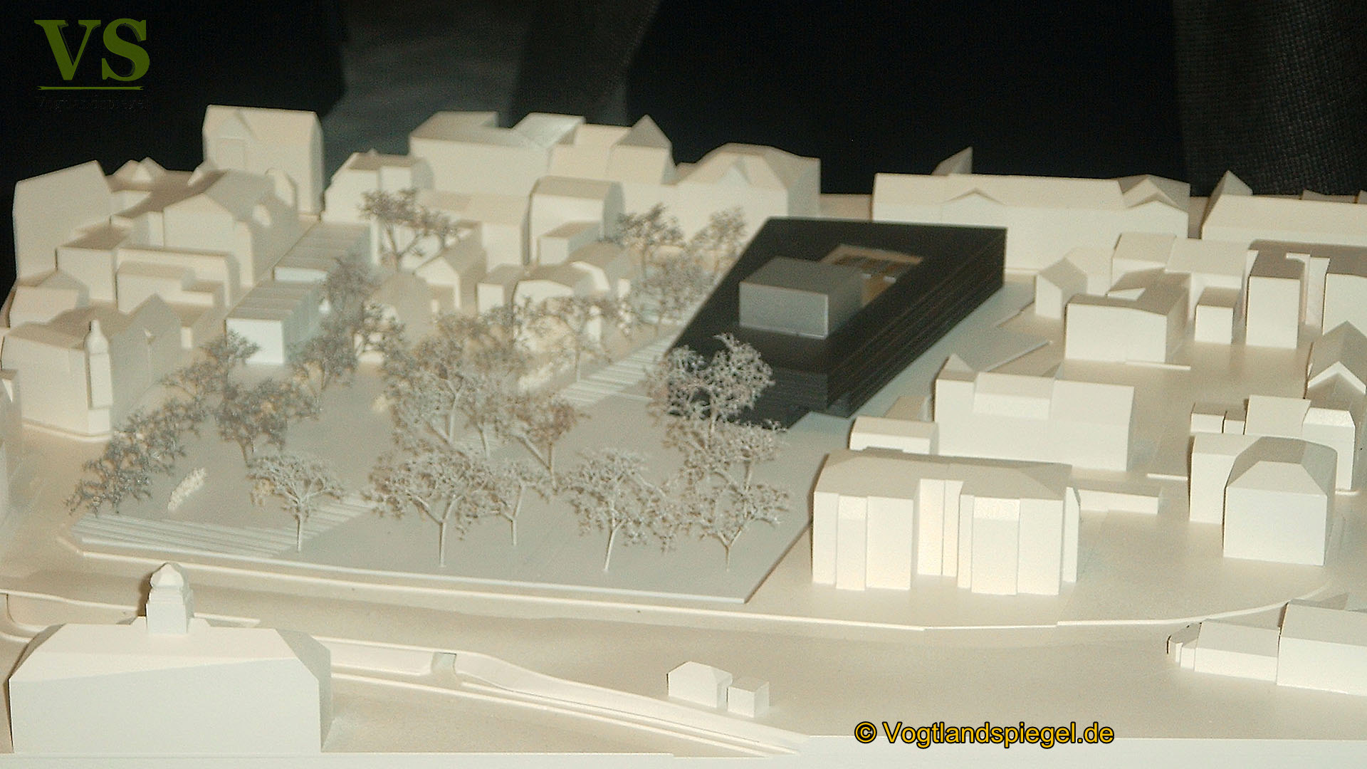 Präsentation der Modelle für den Bau der neuen Stadthalle Greiz