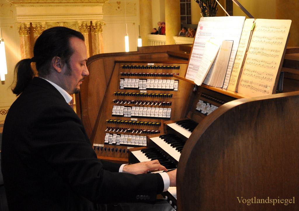 Matthias Grünert und Günter »Baby« Sommer in musikalischem Dialog