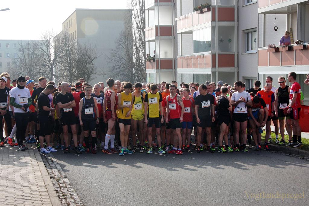 225 Läufer nahmen am 144. Greizer Straßenlauf teil