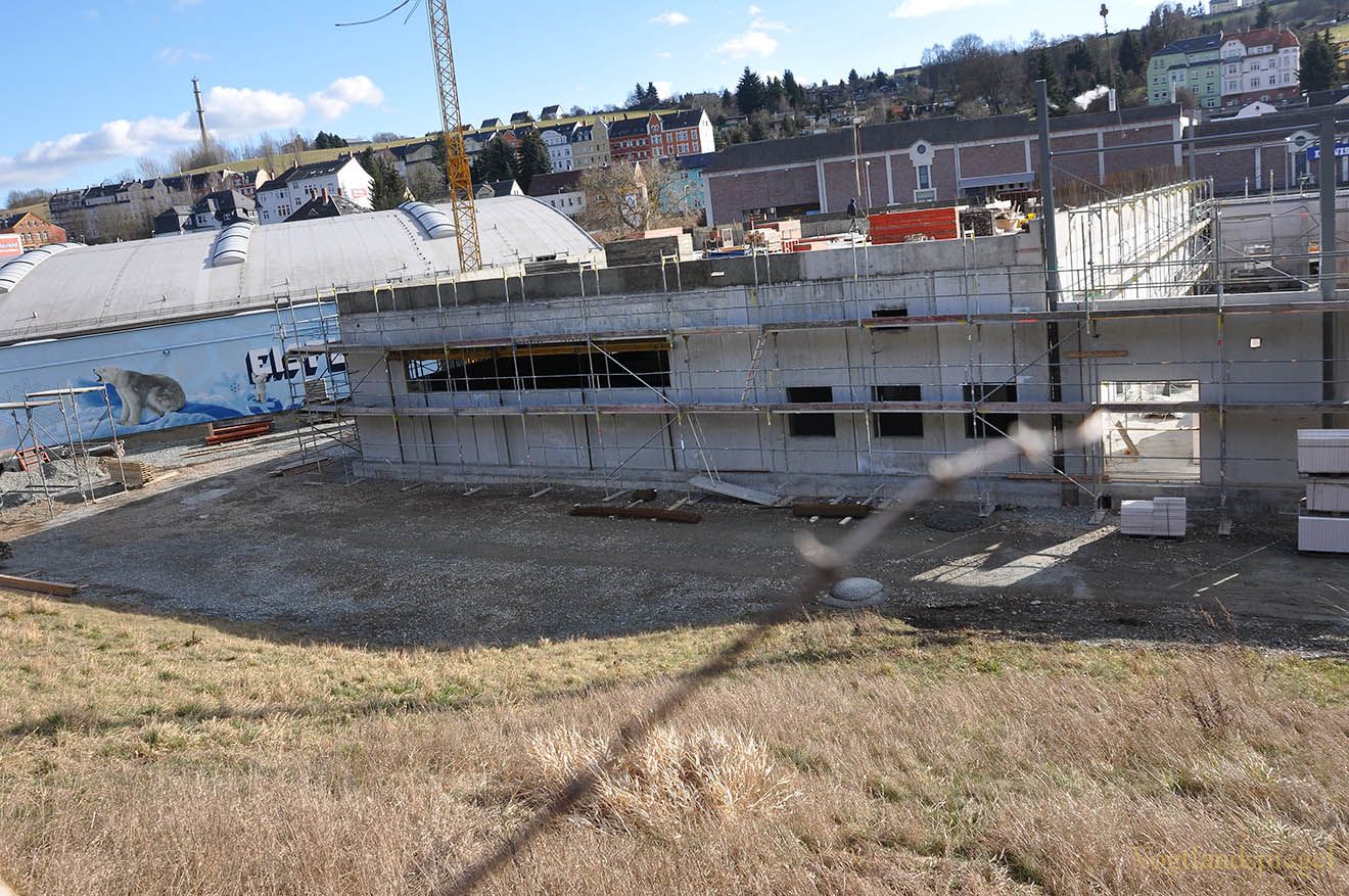 Bau der Greizer Zweifeldersporthalle geht planmäßig voran
