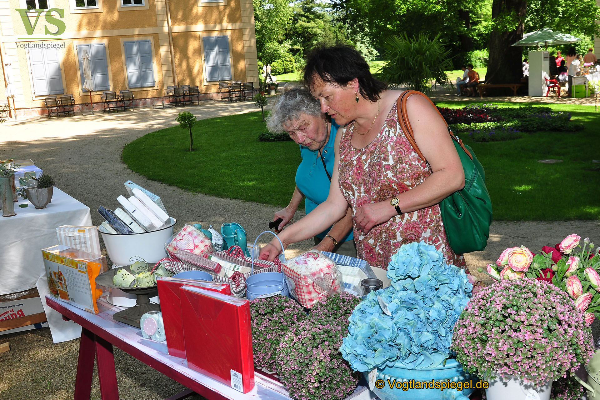 Kleiner Markt der Köstlichkeiten im Fürstlich Greizer Park
