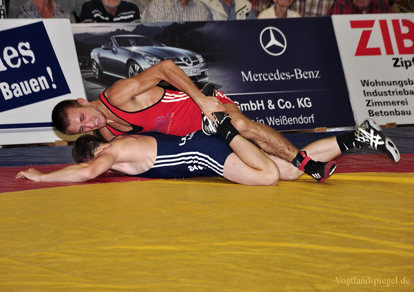 2.Bundesliga Nord Ringen: RSV Rotation Greiz gegen den KFC Leipzig