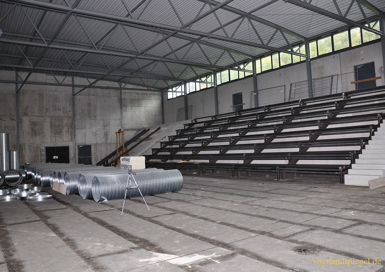 Bau der Greizer Zweifelder Sporthalle schreitet zügig voran