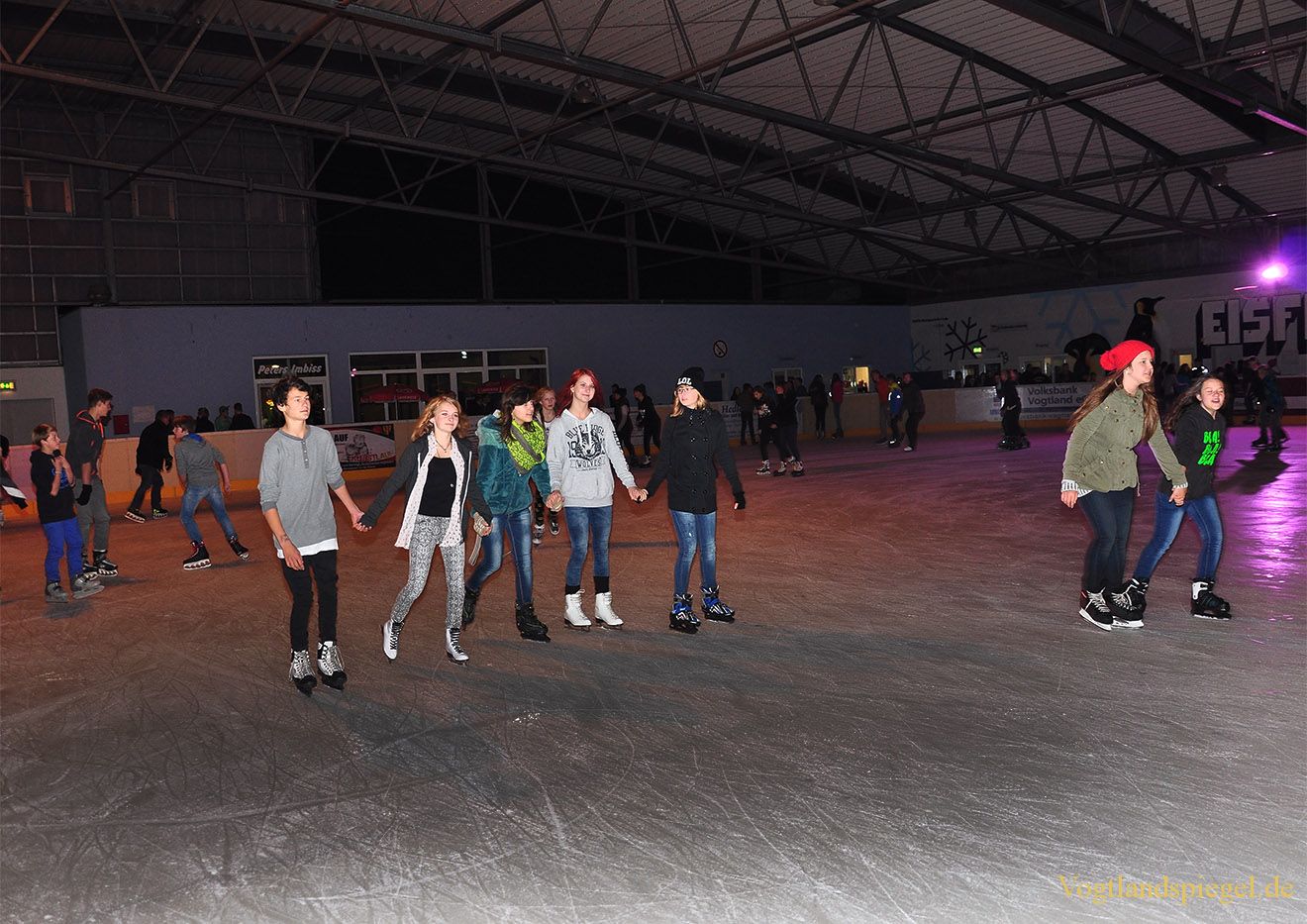Mit Eis-Disco in neue 16. Saison gestartet