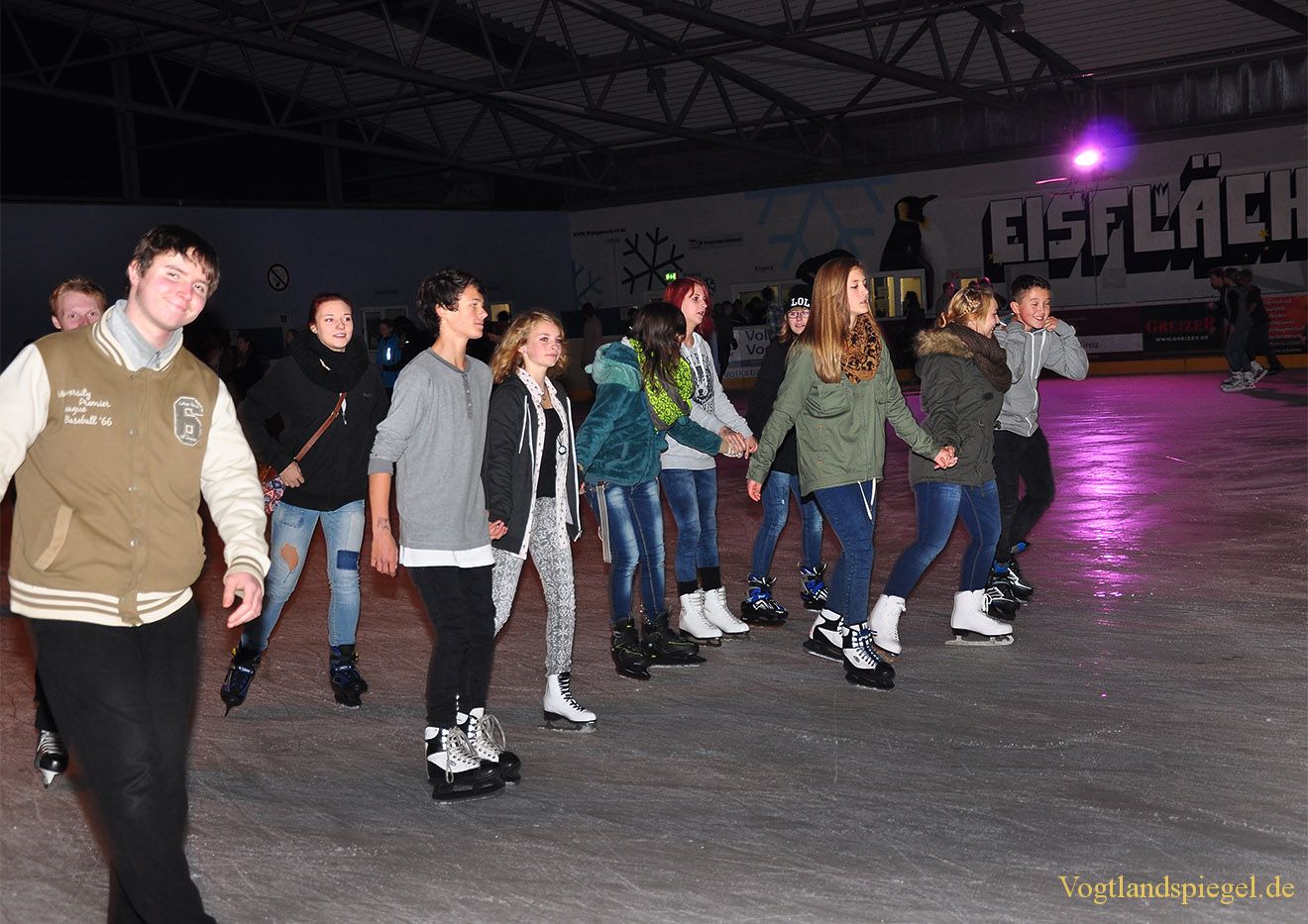 Mit Eis-Disco in neue 16. Saison gestartet