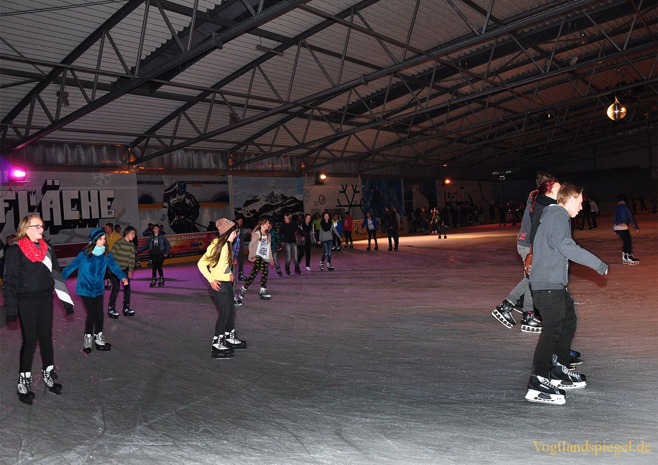 Mit Eis-Disco in neue 16. Saison gestartet