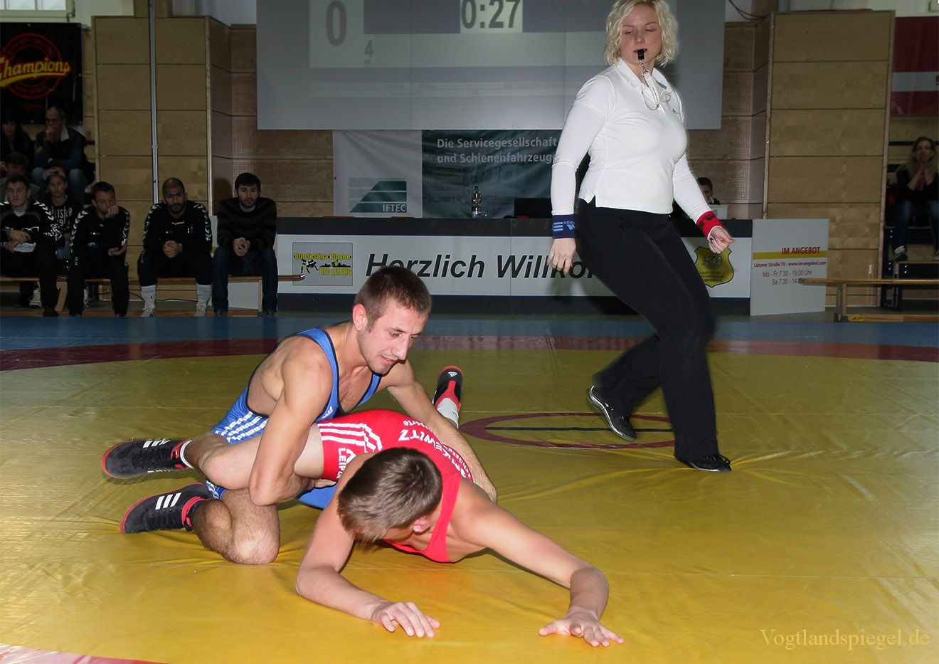 2.Bundesliga Nord Ringen: KFC Leipzig gegen RSV Rotation Greiz