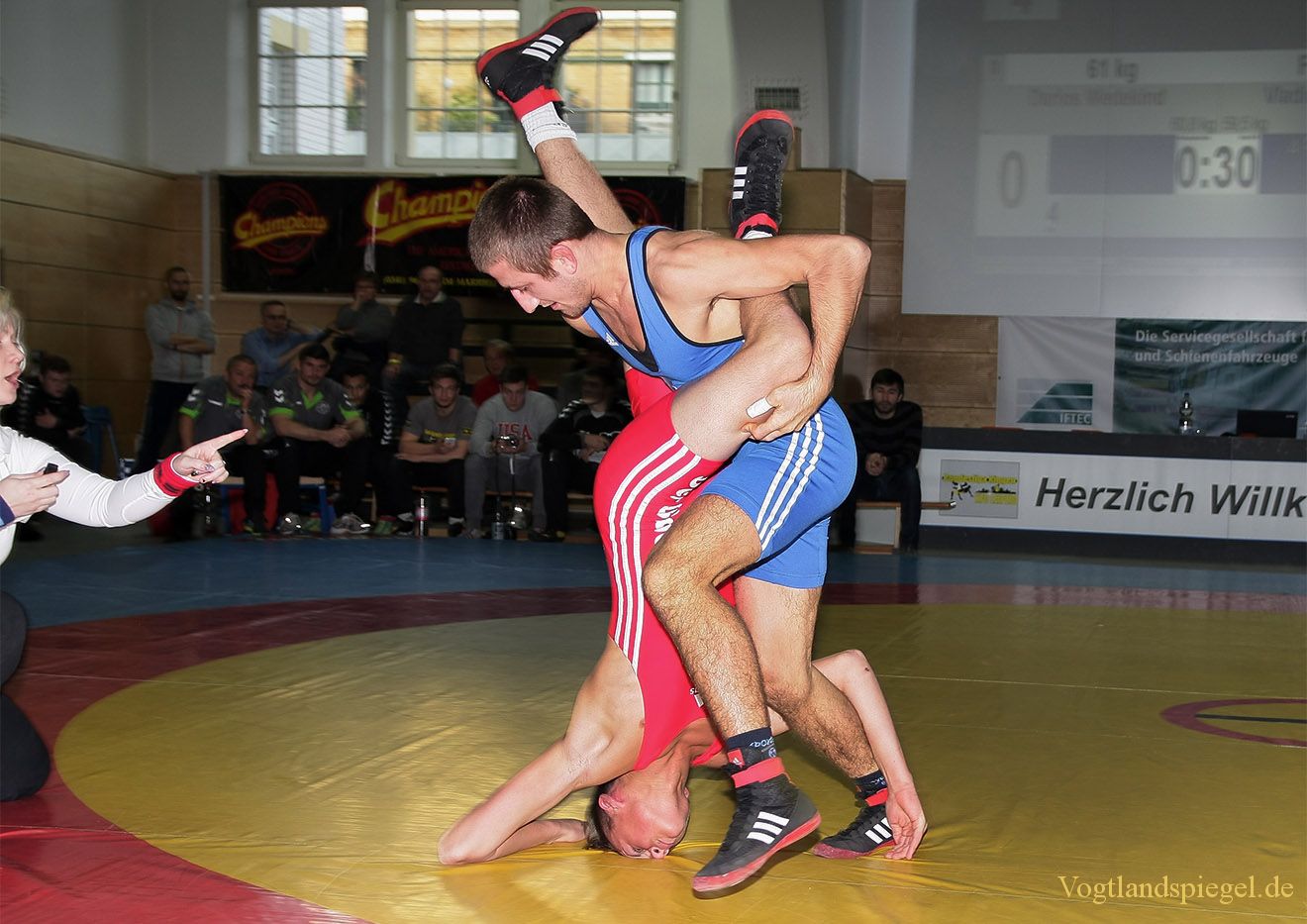 2.Bundesliga Nord Ringen: KFC Leipzig gegen RSV Rotation Greiz