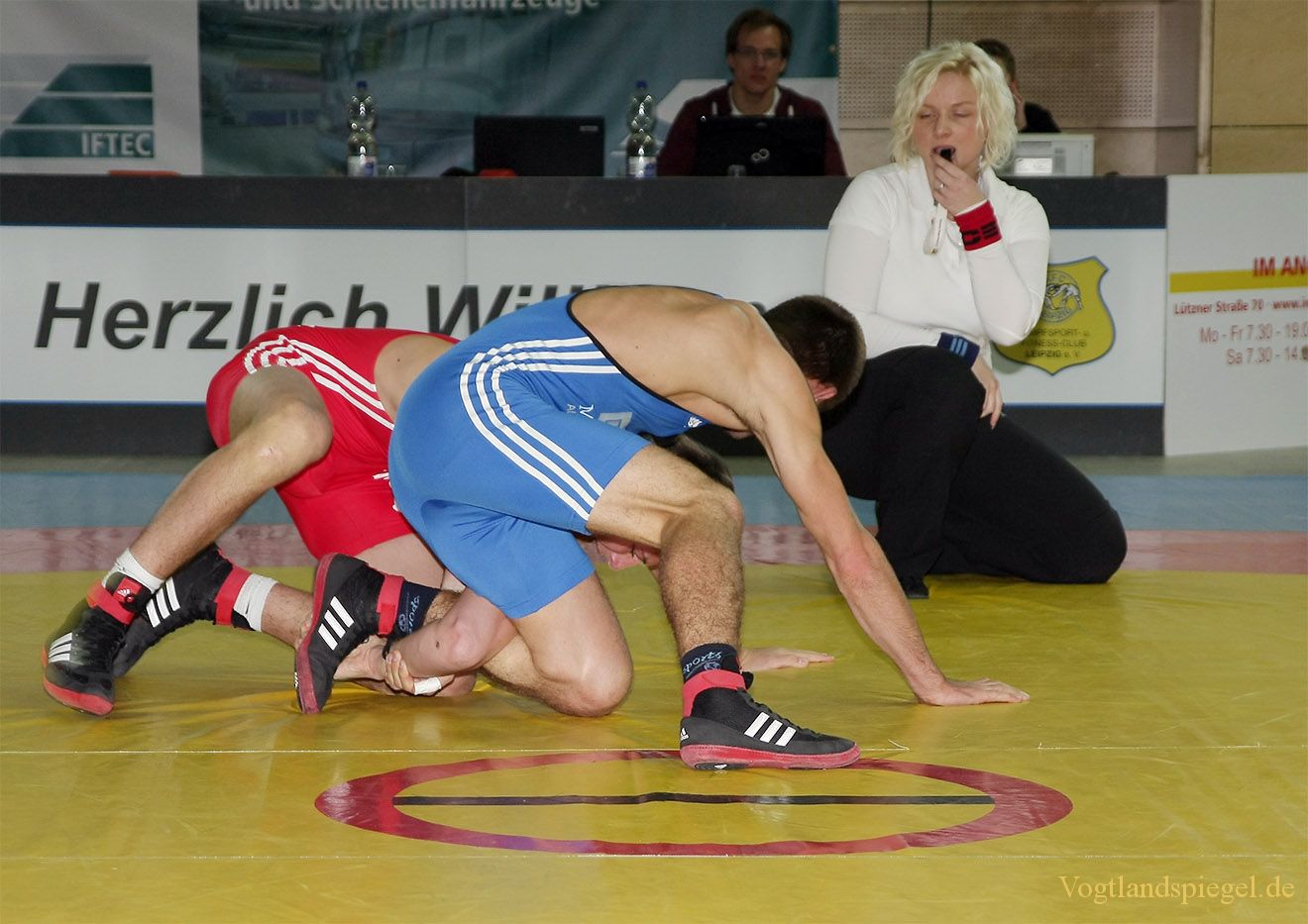 2.Bundesliga Nord Ringen: KFC Leipzig gegen RSV Rotation Greiz