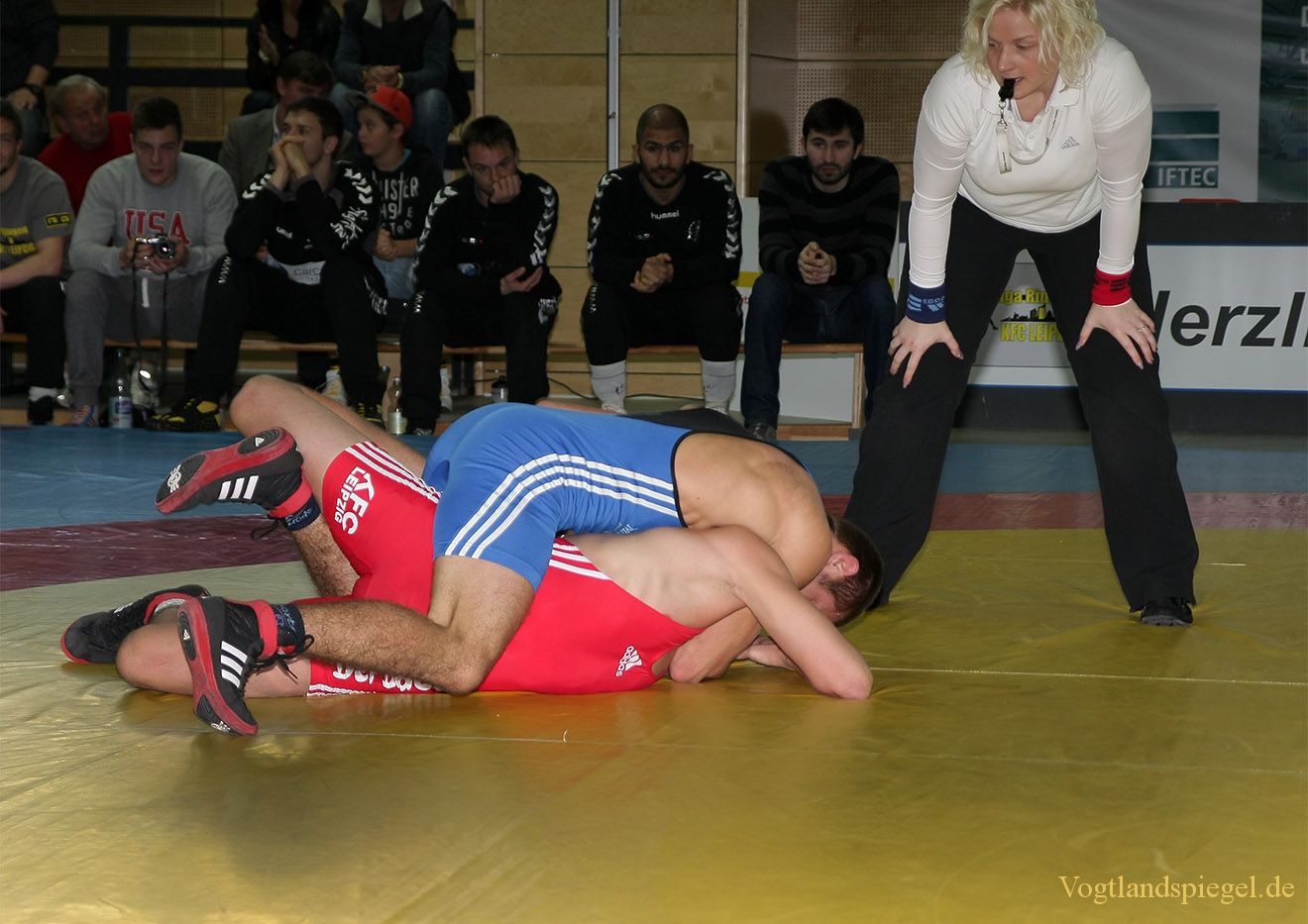 2.Bundesliga Nord Ringen: KFC Leipzig gegen RSV Rotation Greiz