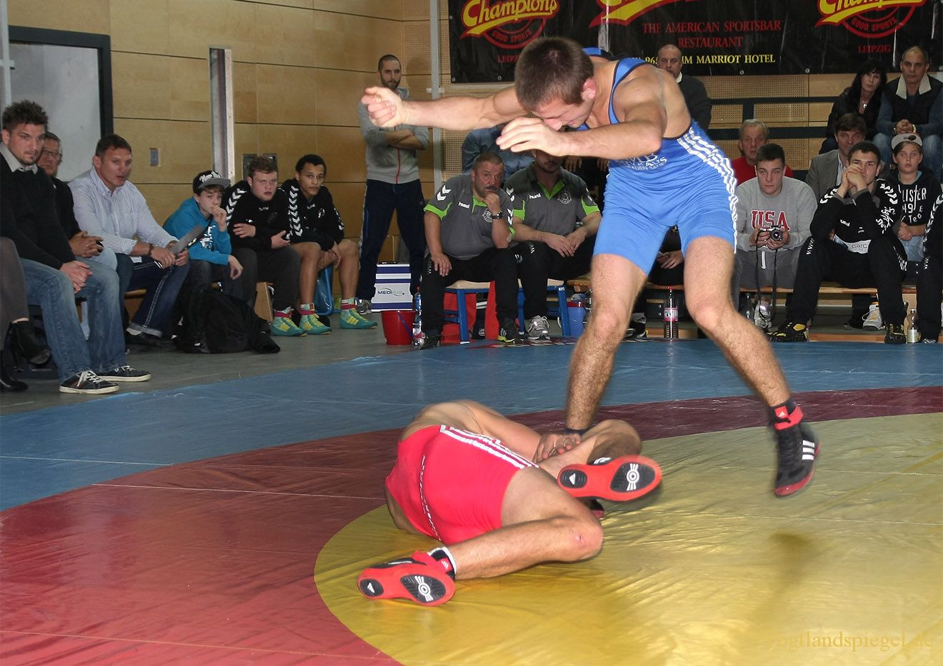 2.Bundesliga Nord Ringen: KFC Leipzig gegen RSV Rotation Greiz