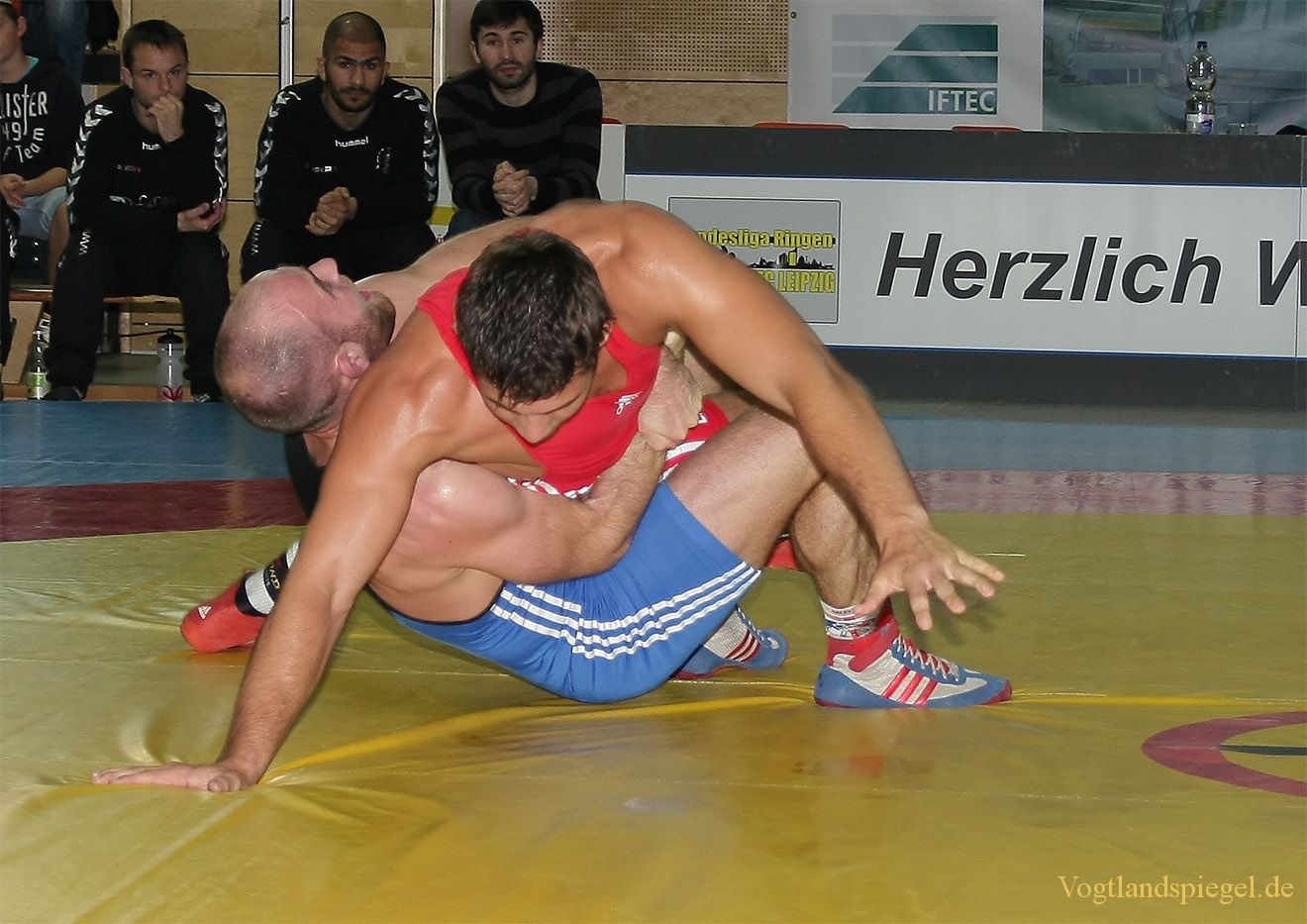 2.Bundesliga Nord Ringen: KFC Leipzig gegen RSV Rotation Greiz
