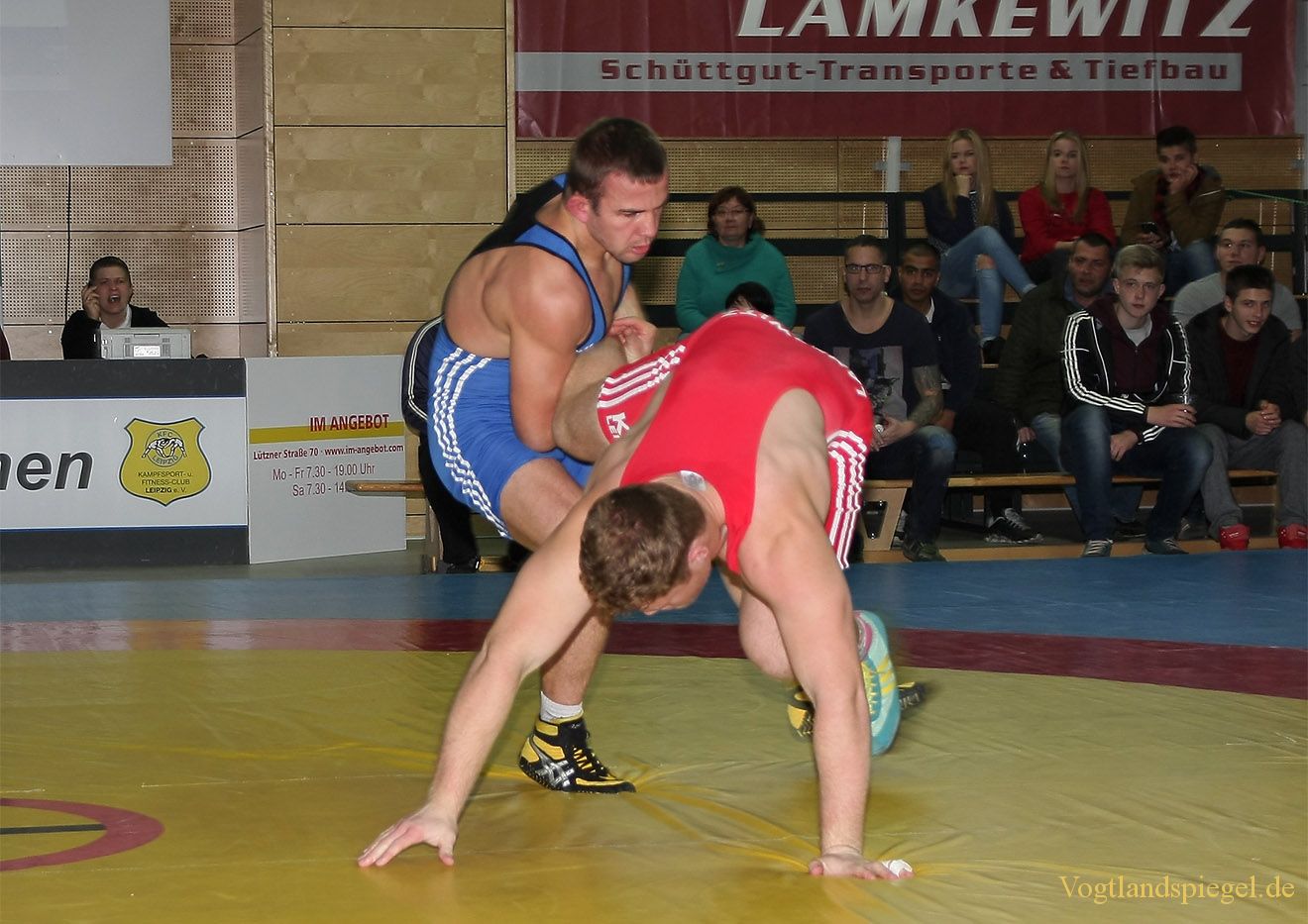 2.Bundesliga Nord Ringen: KFC Leipzig gegen RSV Rotation Greiz