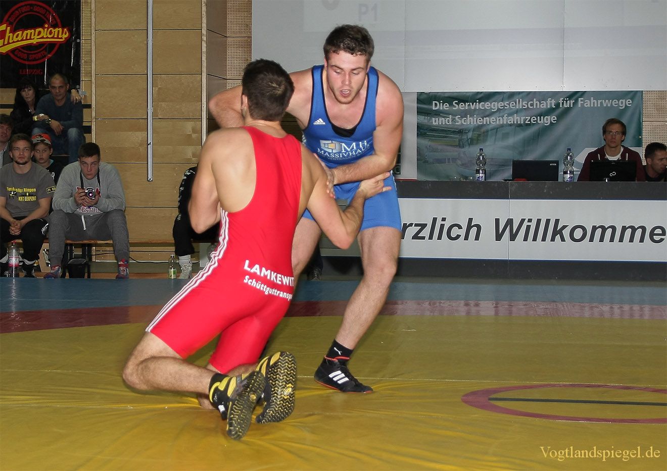 2.Bundesliga Nord Ringen: KFC Leipzig gegen RSV Rotation Greiz