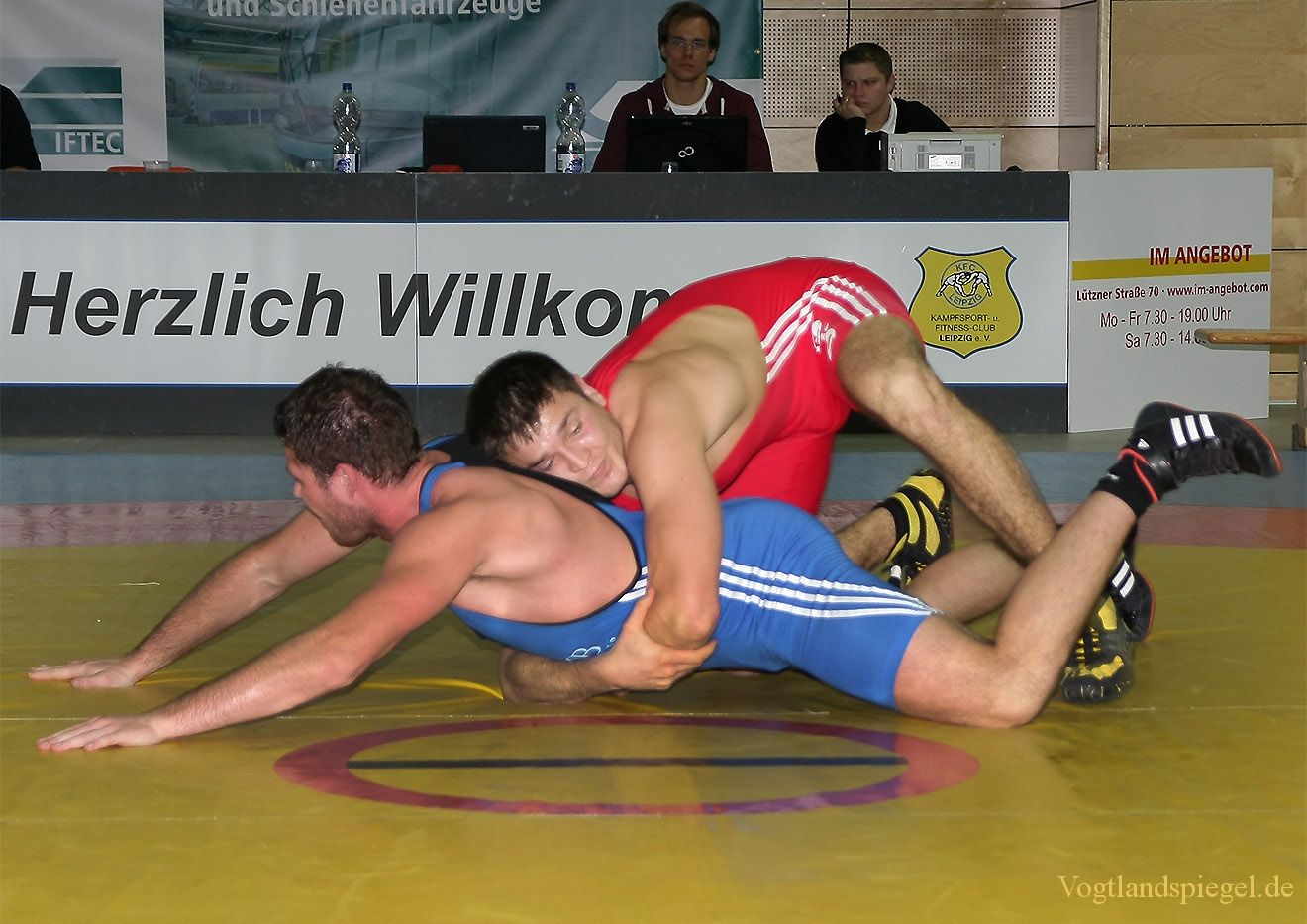 2.Bundesliga Nord Ringen: KFC Leipzig gegen RSV Rotation Greiz