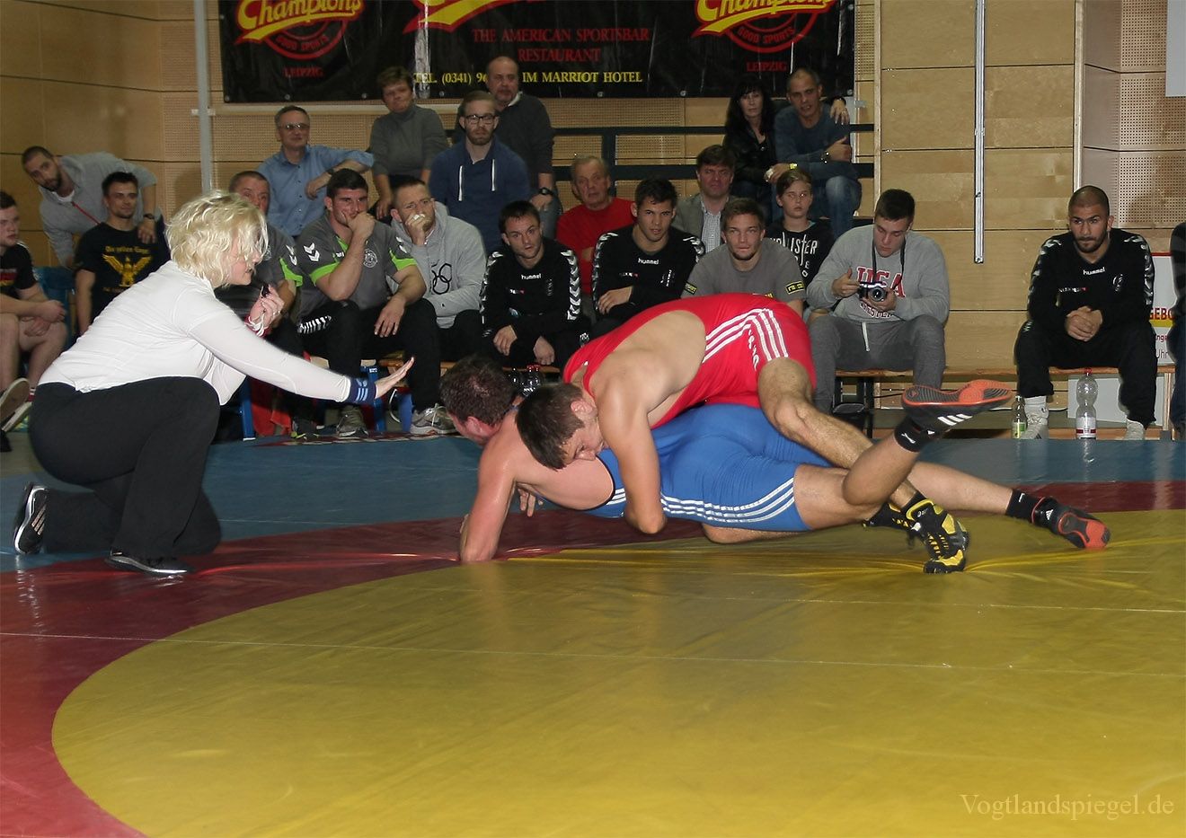 2.Bundesliga Nord Ringen: KFC Leipzig gegen RSV Rotation Greiz