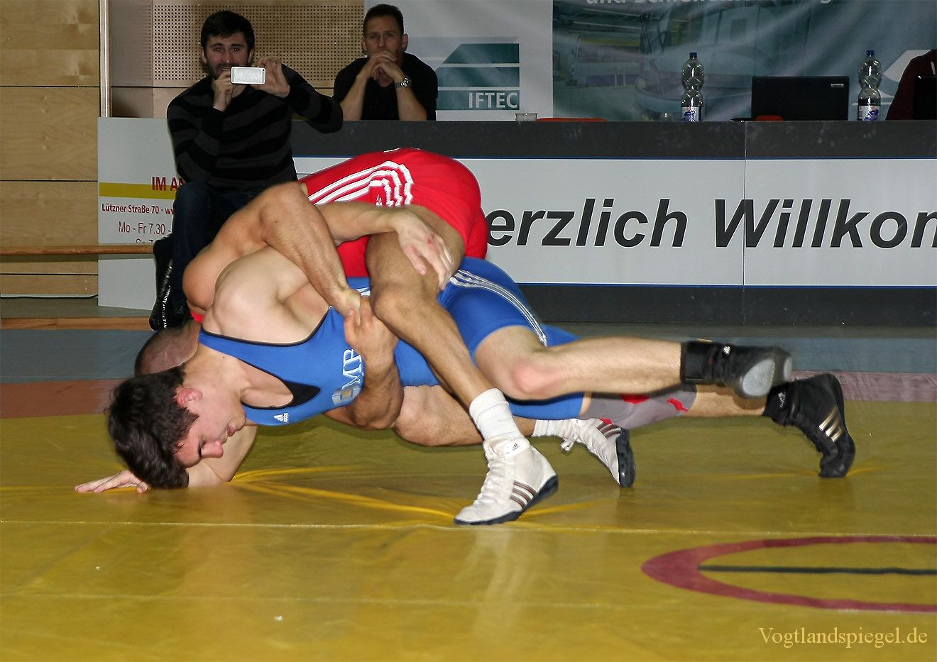 2.Bundesliga Nord Ringen: KFC Leipzig gegen RSV Rotation Greiz