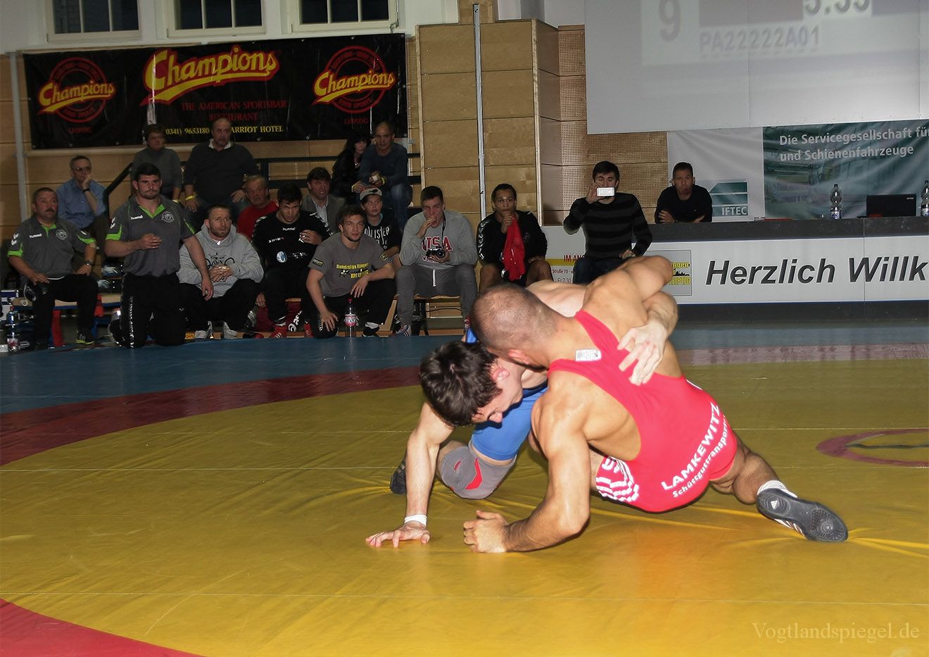 2.Bundesliga Nord Ringen: KFC Leipzig gegen RSV Rotation Greiz