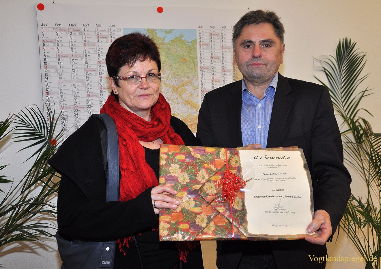 Doris Marek von Bürgermeister Grüner für Verdienste geehrt