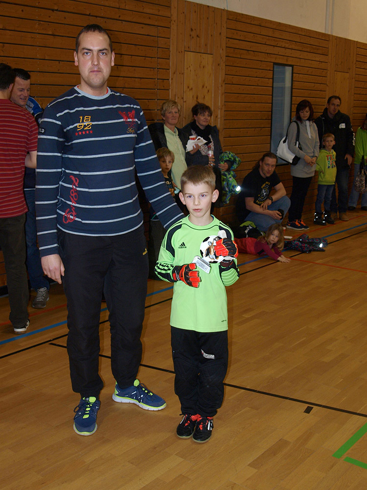 Grundschule Auma holt den Rudi-Geiger-Pokal