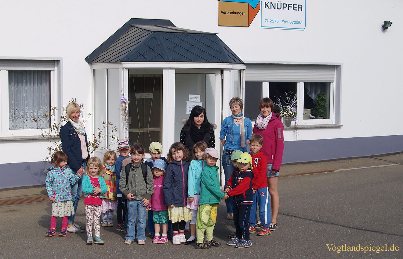 Gommlaer Kindergartenkinder erforschen Wohnumfeld
