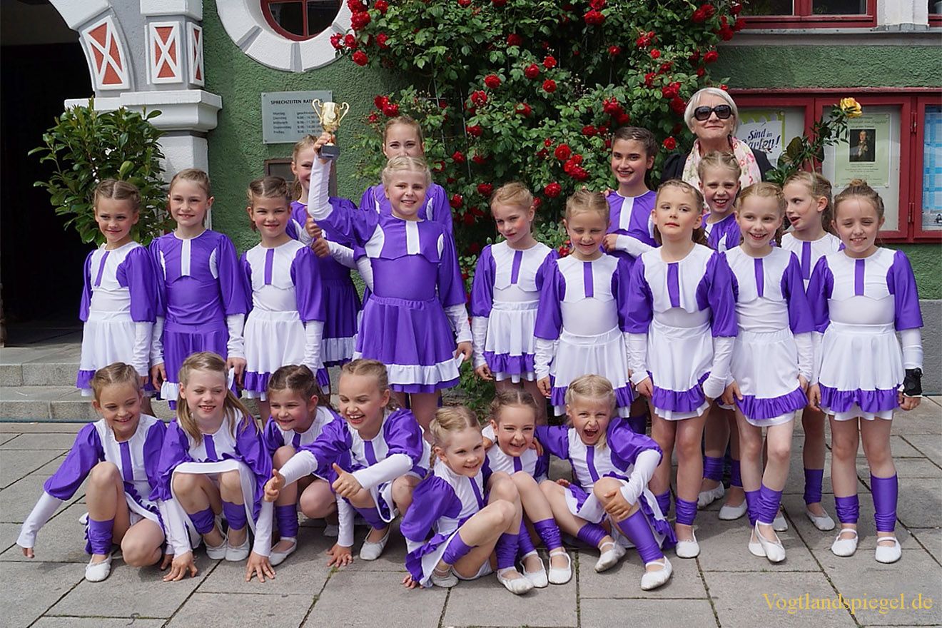 Greizer Eleven erfolgreich beim Rudolstädter Tanzwettbewerb