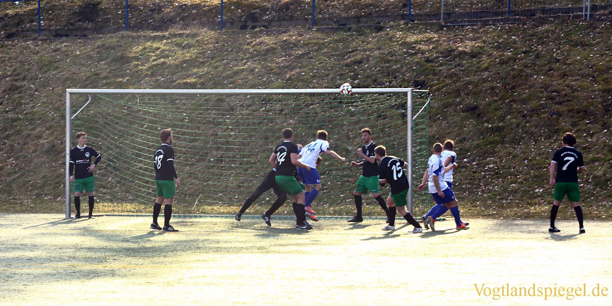 Fußball Landesklasse: 1. FC Greiz gegen TSV Bad Blankenburg - 3:0