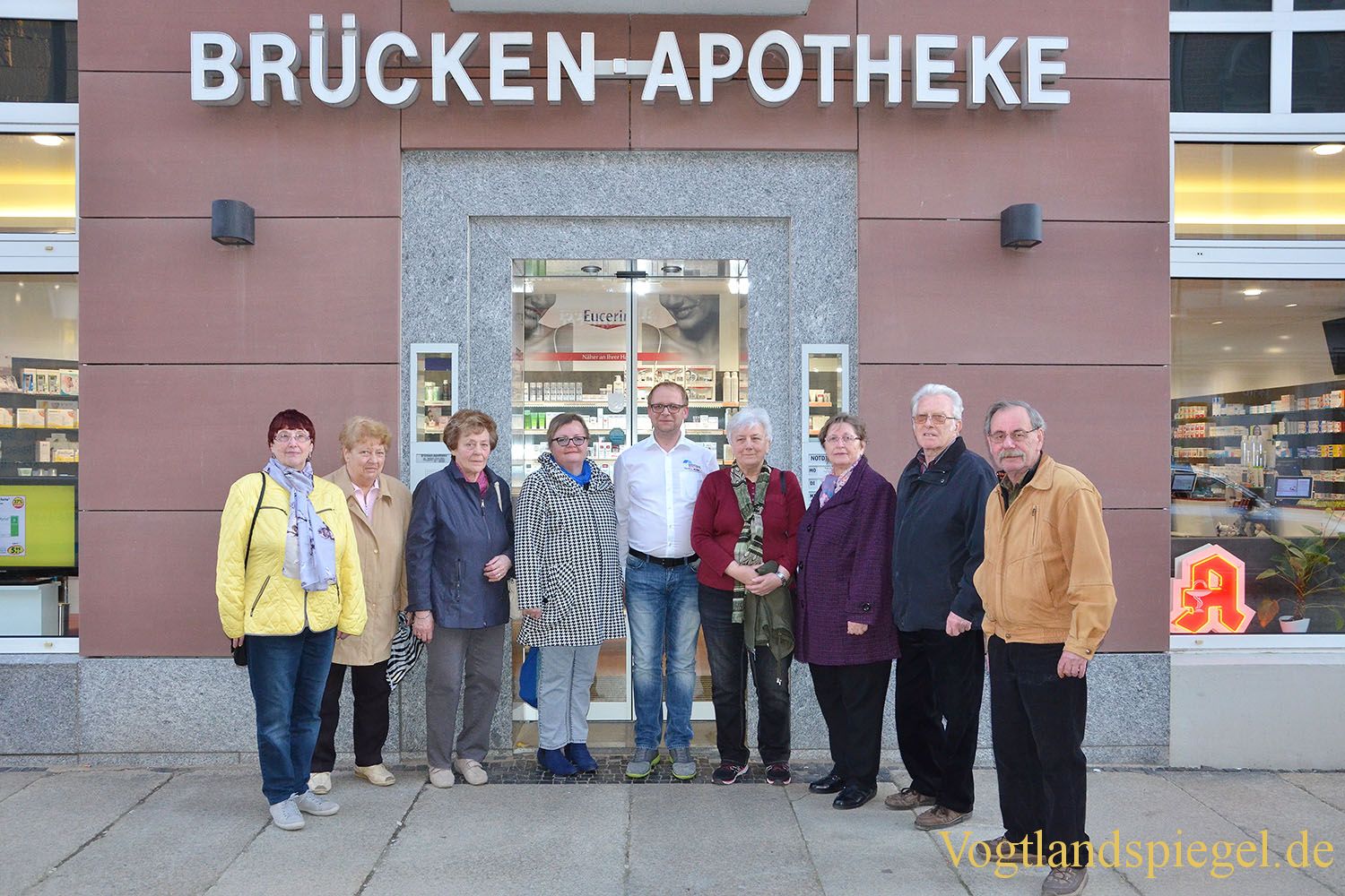 WG 55plus besucht Brücken-Apotheke