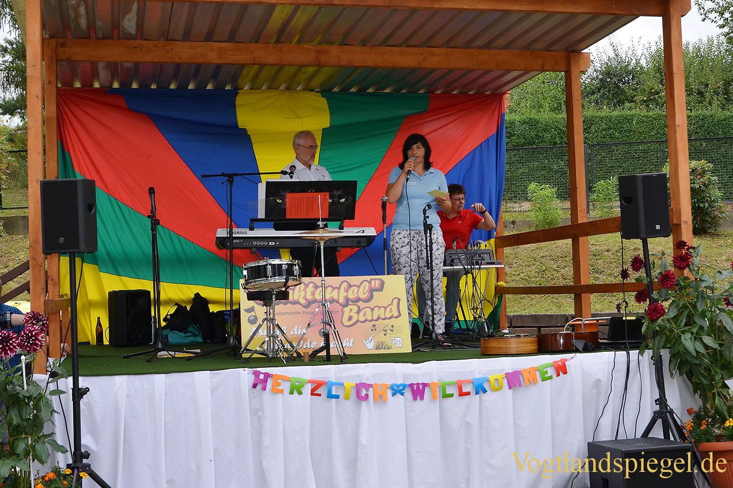 Sommerfest des Diakonievereins Carolinenfeld begeistert mit Lebensfreude