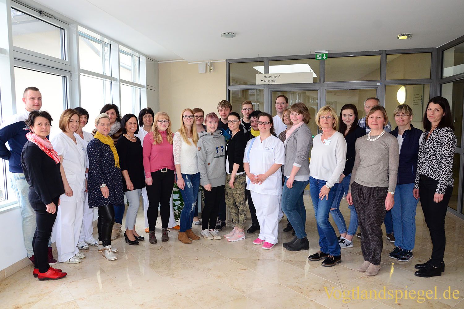Kreiskrankenhaus Greiz: Schüler setzen Theorie in die Praxis um