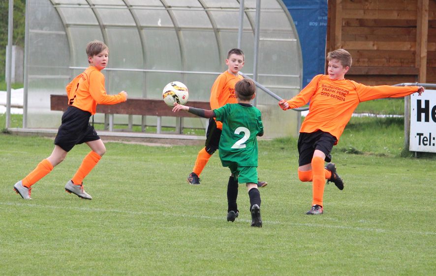 Mohlsdorfer EJunioren Verdientes Remis Vogtlandspiegel