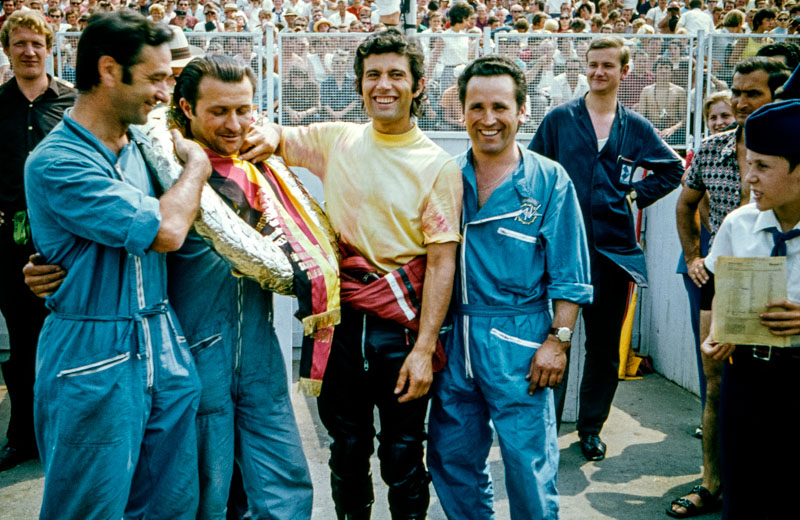Giacomo Agostini (hier beim Sachenring-Sieg 1971)