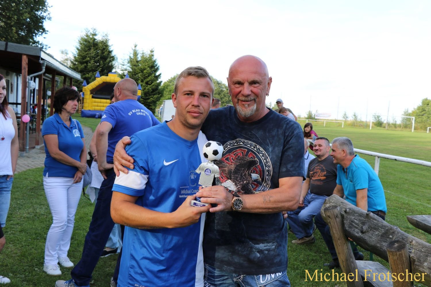 SV Blau-Weiß 90 Greiz beging 50-jähriges Vereinsjubiläum