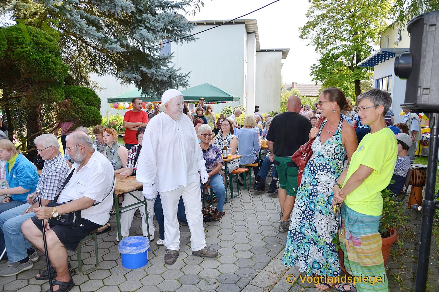 Sommerfest in Carolinenfeld: Lebensfreude und herzliches Miteinander