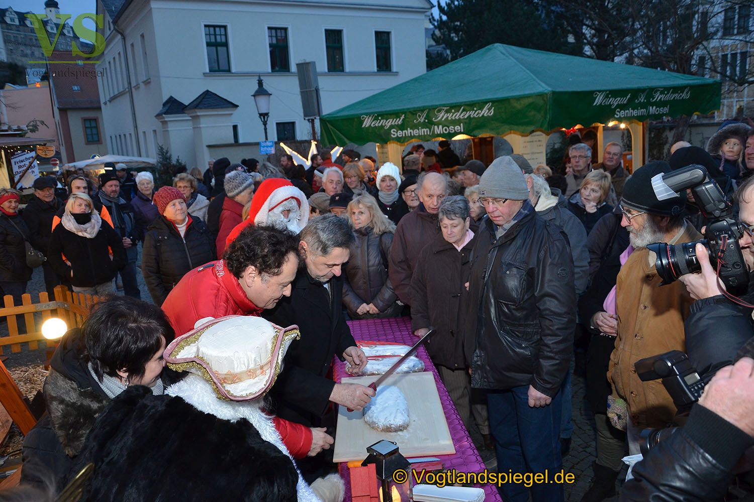 Traditioneller Greizer Weihnachtsmarkt eröffnet
