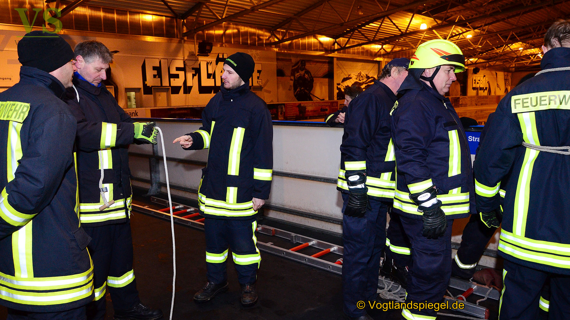 Fünf Feuerwehren befassen sich aktiv mit Thema Eisrettung