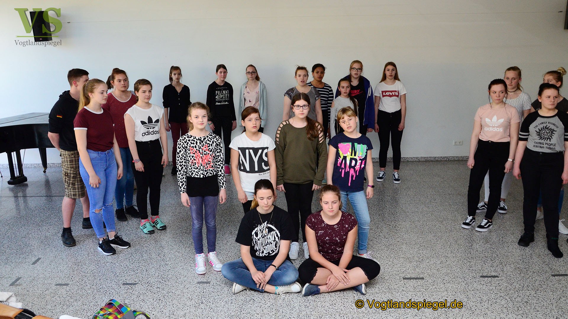 Schulfest Regelschule Greiz-Pohlitz: Theaterstück „Die Chroniken des Theatrum scholae“ erlebt am 27. April seine Aufführung