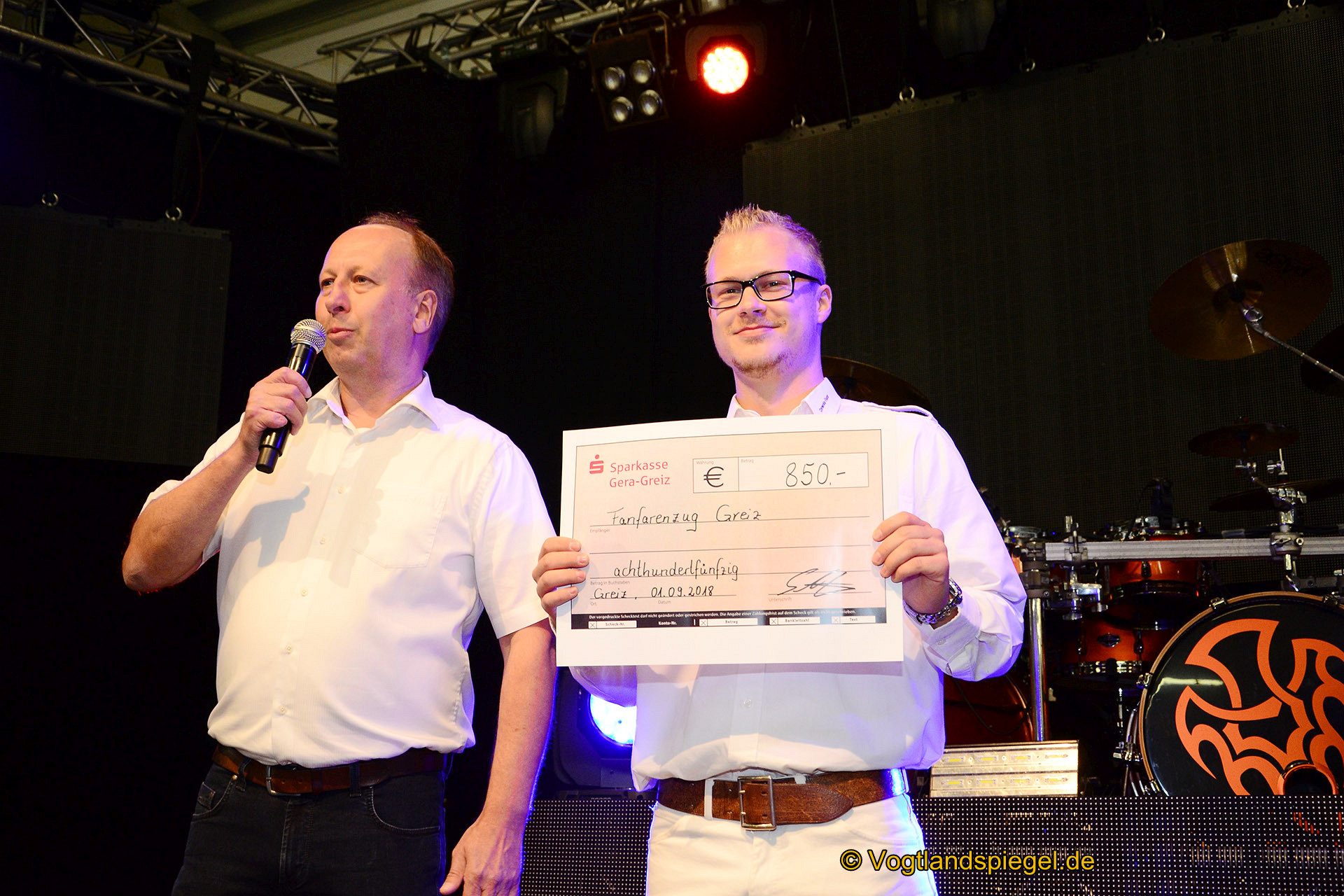 Greizer Brauereifest: Fanfarenzug freut sich über 850 Euro für die Reisekasse
