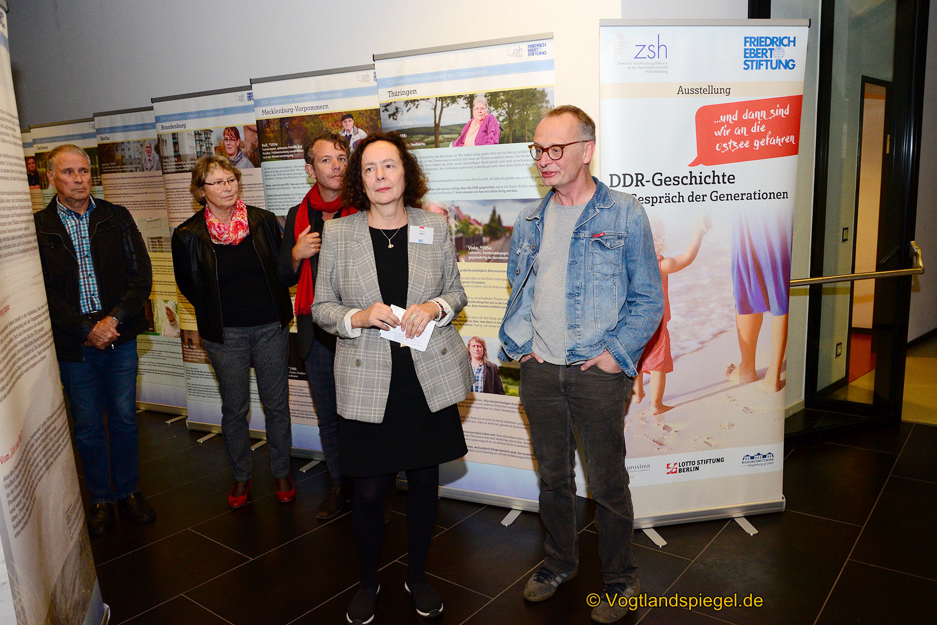 Vogtlandhalle Greiz: Eröffnung der Ausstellung "....und dann sind wir an die Ostsee gefahren"