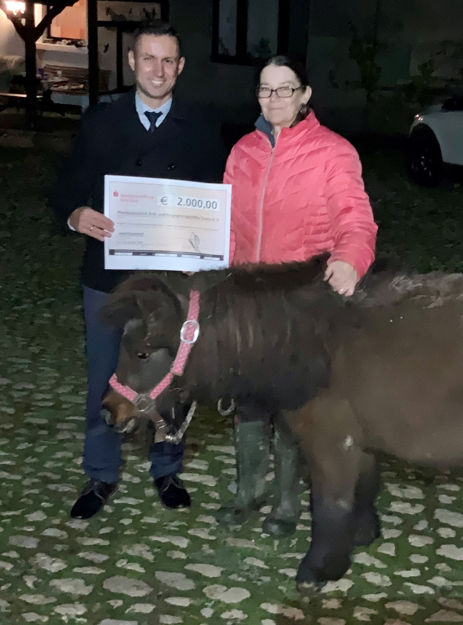 Sparkassen-Stiftung Gera-Greiz fördert einzigen Thüringer Pferdeschutzhof