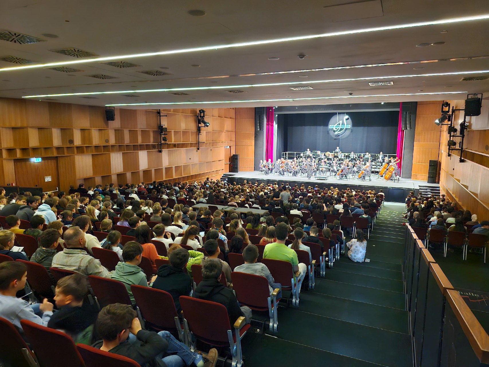 Volles Haus zu Kids meet Classic