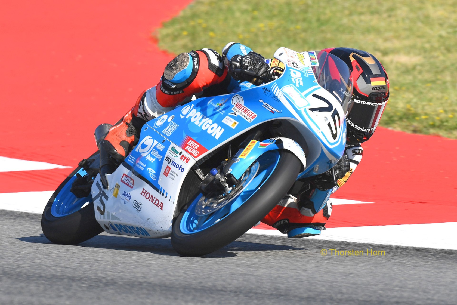 Quali ja, Rennen nein – Robin Siegert mit Verletzungspech beim Moto4 Europe Cup